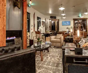 Photo 3 - Compass Rose Lodge