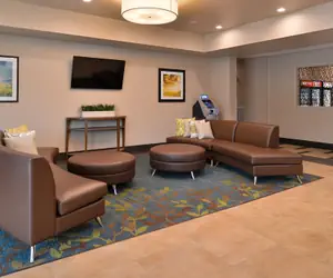 Photo 2 - Candlewood Suites Austin Airport by IHG