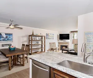 Photo 4 - Serenity Hideaway