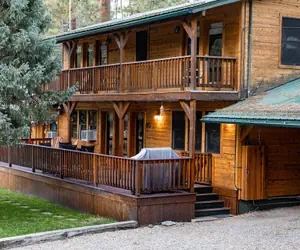 Photo 5 - Ruidoso Lodge Cabins