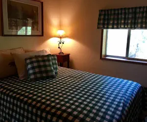 Photo 5 - Whispering Pines Cabin Retreat
