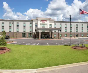 Photo 2 - Hampton Inn Camden