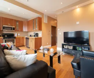 Photo 3 - Pelicanstay in Boston Bay Village