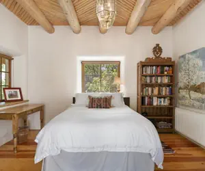 Photo 2 - El Torreon - Exclusive Luxury Home, Nestled Next to Water and Trees