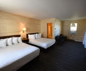 Photo 3 - Apple Blossom Boutique