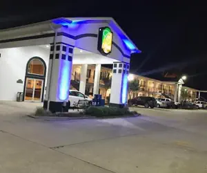 Photo 3 - Cypress Inn