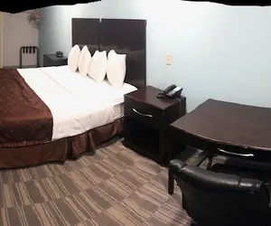 Photo 4 - Cypress Inn