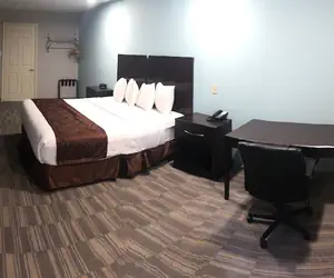 Photo 5 - Cypress Inn