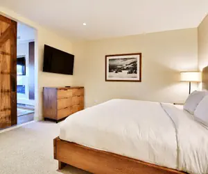 Photo 3 - LIFT Park City Condominiums by Vail Resorts