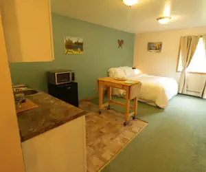 Photo 4 - Alaska Dreamin' Lodging