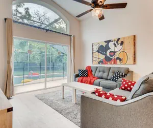 Photo 2 - 4BR Emerald Island Home by FS FL VH-8438