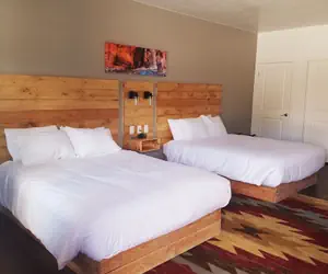 Photo 3 - Kanab Suites