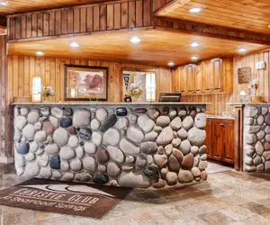 Photo 3 - Christie Club