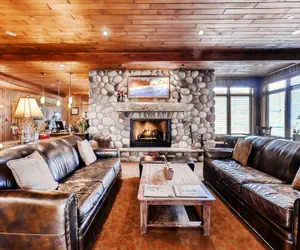 Photo 4 - Christie Club