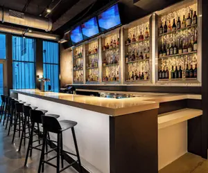 Photo 2 - Aloft Savannah Downtown Historic District