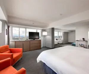 Photo 3 - S | Superior Suite