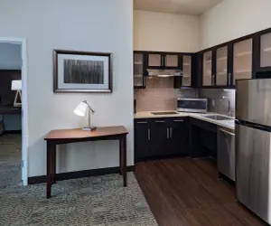 Photo 2 - 1 Bedroom Suite 2 Double Beds Nonsmoking