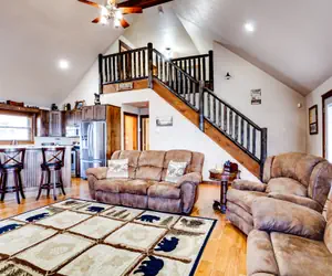 Photo 4 - 3 Bed + 3 Bath + Loft