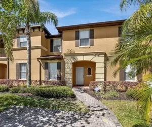 Photo 2 - 3 BR Townhome-Regal Palms-Close to Pool
