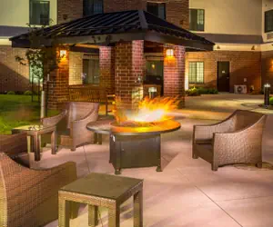 Photo 5 - 1 Bdrm Suite 2 Queen Bd Nonsmoking