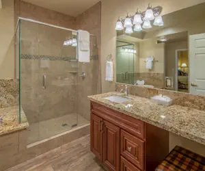 Photo 5 - 2 Bedroom Villa with 1 King and 1 Queen