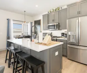 Photo 5 - Modern Granby Wonder