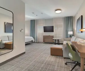 Photo 3 - 1 Bdrm Suite 1 King Nonsmoke