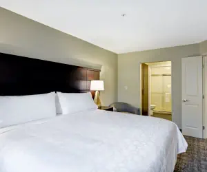 Photo 2 - 1 Bdrm Suite 1 King Nonsmoke