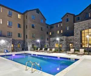 Photo 4 - 1 Bdrm Suite 1 King Nonsmoke