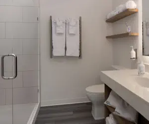 Photo 5 - XXX Standard One Bedroom PAD