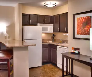 Photo 2 - 1 Bedroom Ste 1 King Bed Nonsmoking