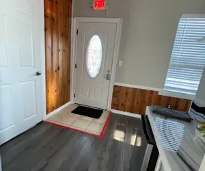 Photo 4 - Delicate Scarlet