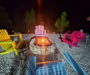 Photo 2 - Romantic Getaway under the stars near Davenport