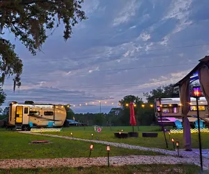 Photo 5 - Romantic Getaway under the stars near Davenport