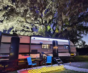 Photo 2 - Cozy Rv + Pool -25 min away from Disney-