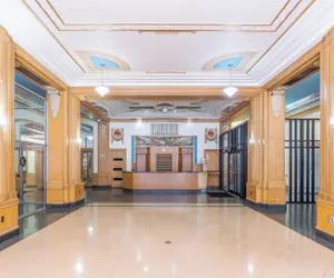 Photo 2 - Free Parking | Wifi | King Bed | Gym & More!