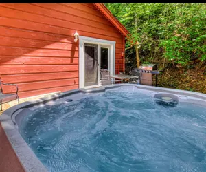 Photo 3 - Hottub~10 Mins Downtown Gatlinburg~National Park