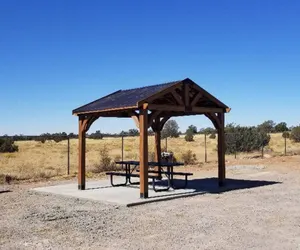 Photo 2 - Affordable Getaway Sleeps 8 near Grand Canyon