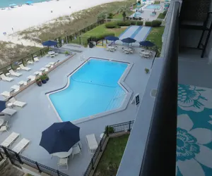 Photo 5 - Beachfront | 4th Flr | Pool | Gym | Family Friendl