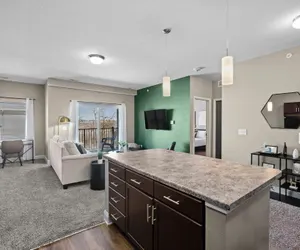 Photo 4 - King Bed | Garage | Huge Gym | & More!