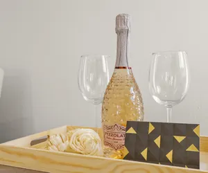 Photo 3 - Huge 5BR • Jacuzzi 15min to Disneyland • Sleeps 18