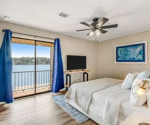 Photo 5 - Lake Condo w/ View & Pool