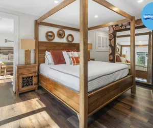 Photo 5 - Indian Brook Lodge|Lake Views & Access|Hot Tub|11 Beds|Pet Friendly|