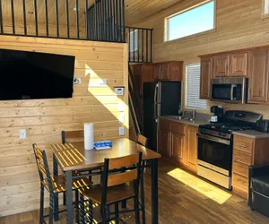 Photo 3 - Grand Canyon South Rim: Private Cabin: Sleeps 8