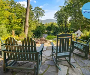Photo 5 - Lakeview Lodge|Hot Tub|9 Beds|Pet Friendly|Dock Slip|Lake Views|