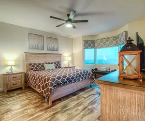 Photo 5 - ⭐⭐⭐⭐⭐Tidewater 2302-Spectacular 3BD Beach Condo, Pools, Arcade,HotTubs!