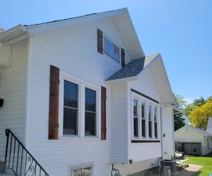 Photo 2 - Port Clinton Home~Lake Erie Views~Beach Access