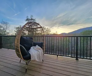 Photo 2 - Luxe 4 BR~Sleeps 14~Swim Spa~Hot Tub~Fireplace