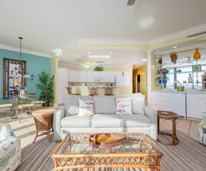 Photo 4 - Phoenix on the Bay 1104 Stunning Views -Boat Slip