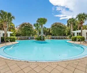 Photo 2 - New Listing in Baytowne Wharf on Sandestin®Tropical Pool Deck,Grill,Tram,Hot Tub